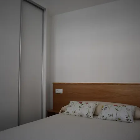 Vivienda De Uso Turistico Abella דירה